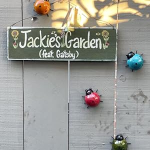 GIFTME 5 Metal Garden Wall Art Decorative Set of 4 Cute Ladybugs Outdoor Wall Sculptures https://www.amazon.com/dp/B07HF2Z653