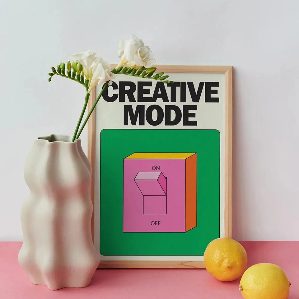 Creative Mode Wall Print Colorful Poster Retro Pink Switch Wall Art Canvas Painting Trendy Room Decor Pictures For Living Room June Wall Art